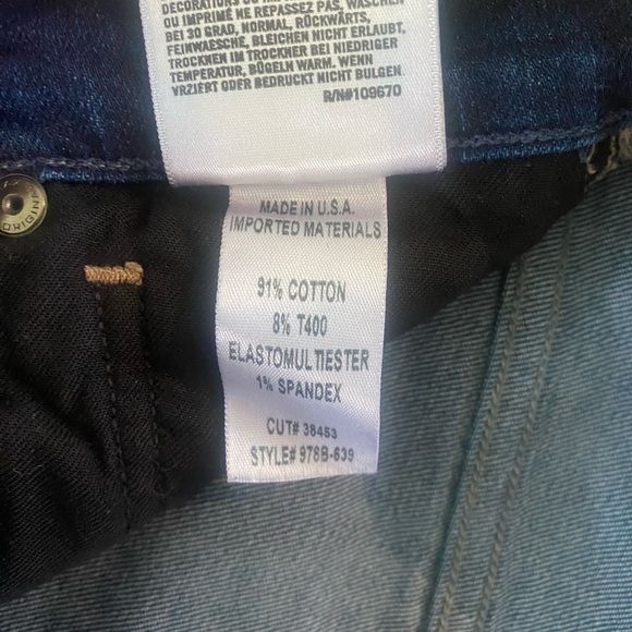 Citizens of Humanity Jean Shorts - Picture 5 of 7